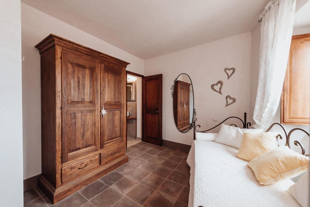Antica Torre Del Borgo Bed and Breakfast Certaldo Exteriör bild