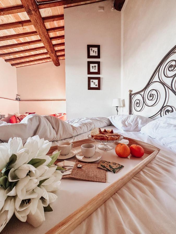 Antica Torre Del Borgo Bed and Breakfast Certaldo Exteriör bild